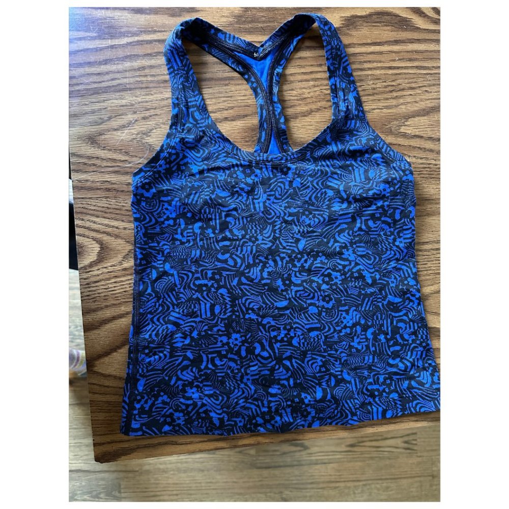 #Lululemon black & blue design racerback tank top